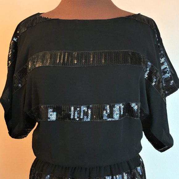 JESSICA SIMPSON Black Sequin Stripe Blouson Dress - Picture 3 of 10